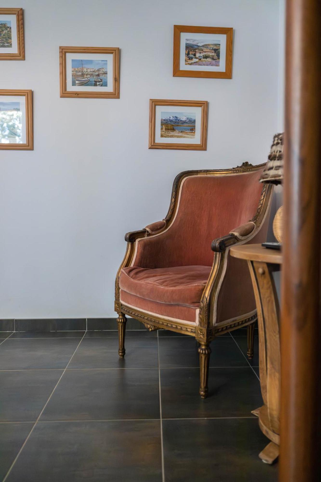 Gîtes du Castell de Blés Saint-Génis Extérieur photo